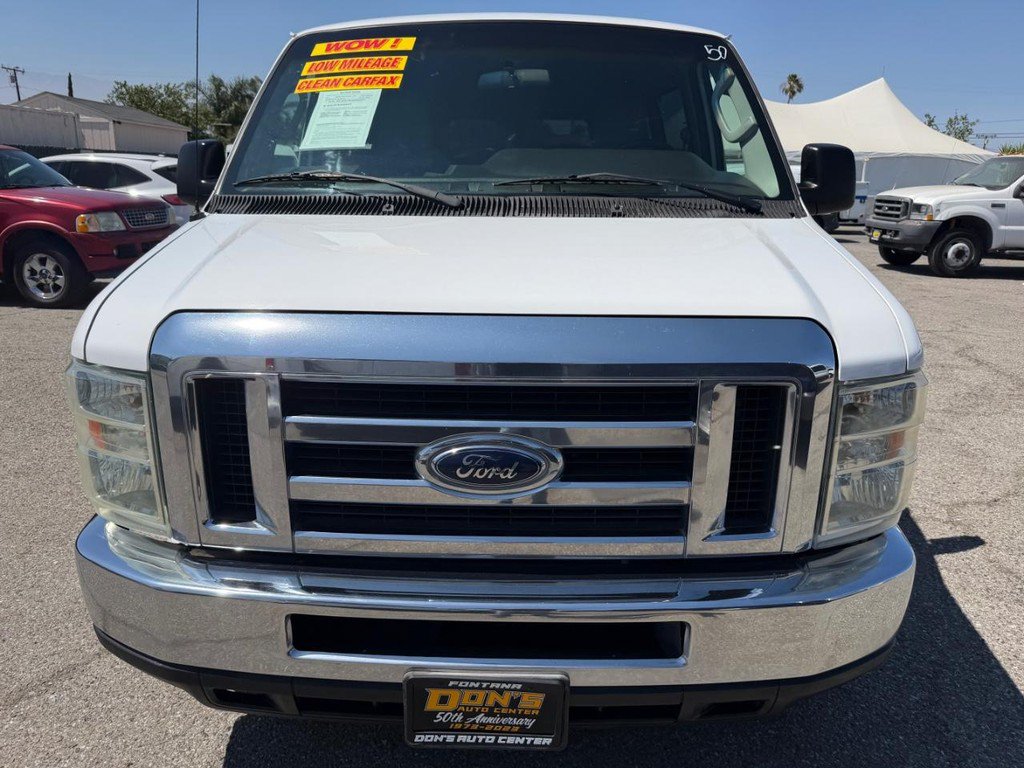 Used 2009 Ford E-350 and Econoline 350 Super Duty Wagon RWD image 13