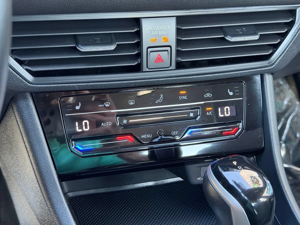 Used 2025 Volkswagen Jetta Sport FWD image 14