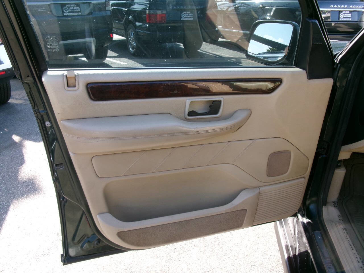 Used 2002 Land Rover Range Rover HSE AWD/4WD image 18