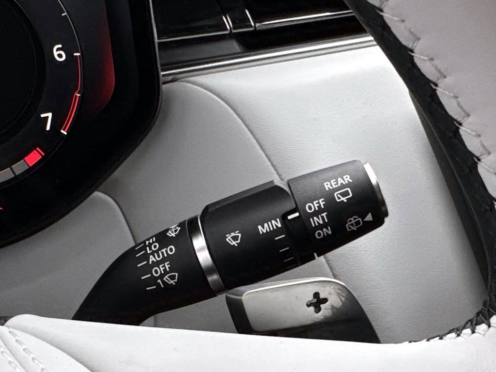 New 2026 Land Rover Range Rover Sport Dynamic SE image 28