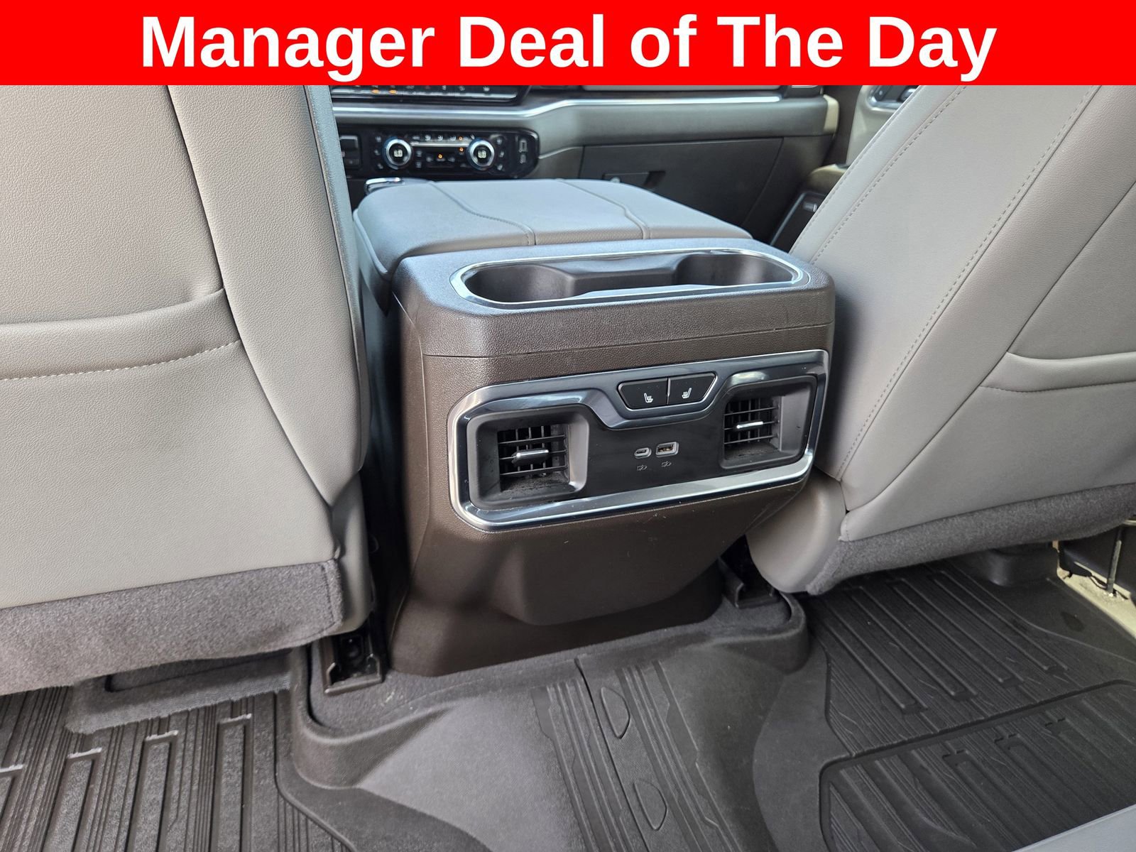 Used 2024 GMC Sierra 1500 SLT w/ SLT Premium Plus Package AWD/4WD image 21