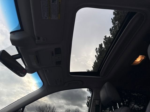 Used 2018 Subaru Legacy 3.6R Limited image 30