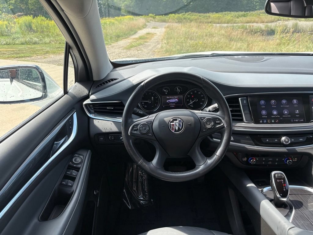 Used 2021 Buick Enclave Essence FWD image 39