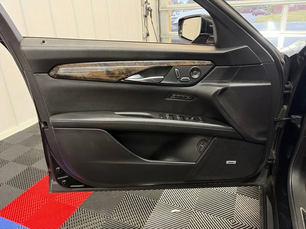 Used 2016 Cadillac CT6 Luxury w/ Active Chassis Package AWD/4WD image 11