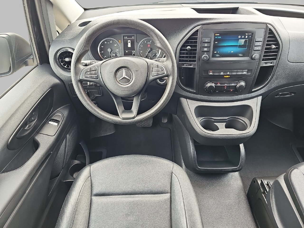 Used 2023 Mercedes-Benz Metris Passenger image 20