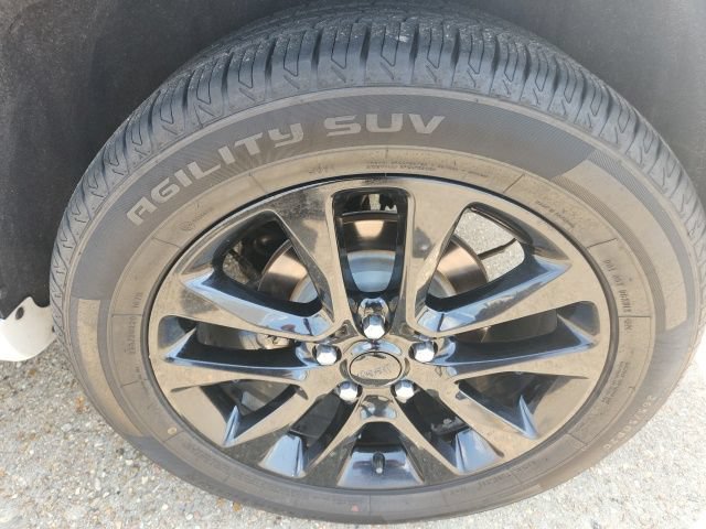 Used 2018 Jeep Grand Cherokee Altitude RWD image 15