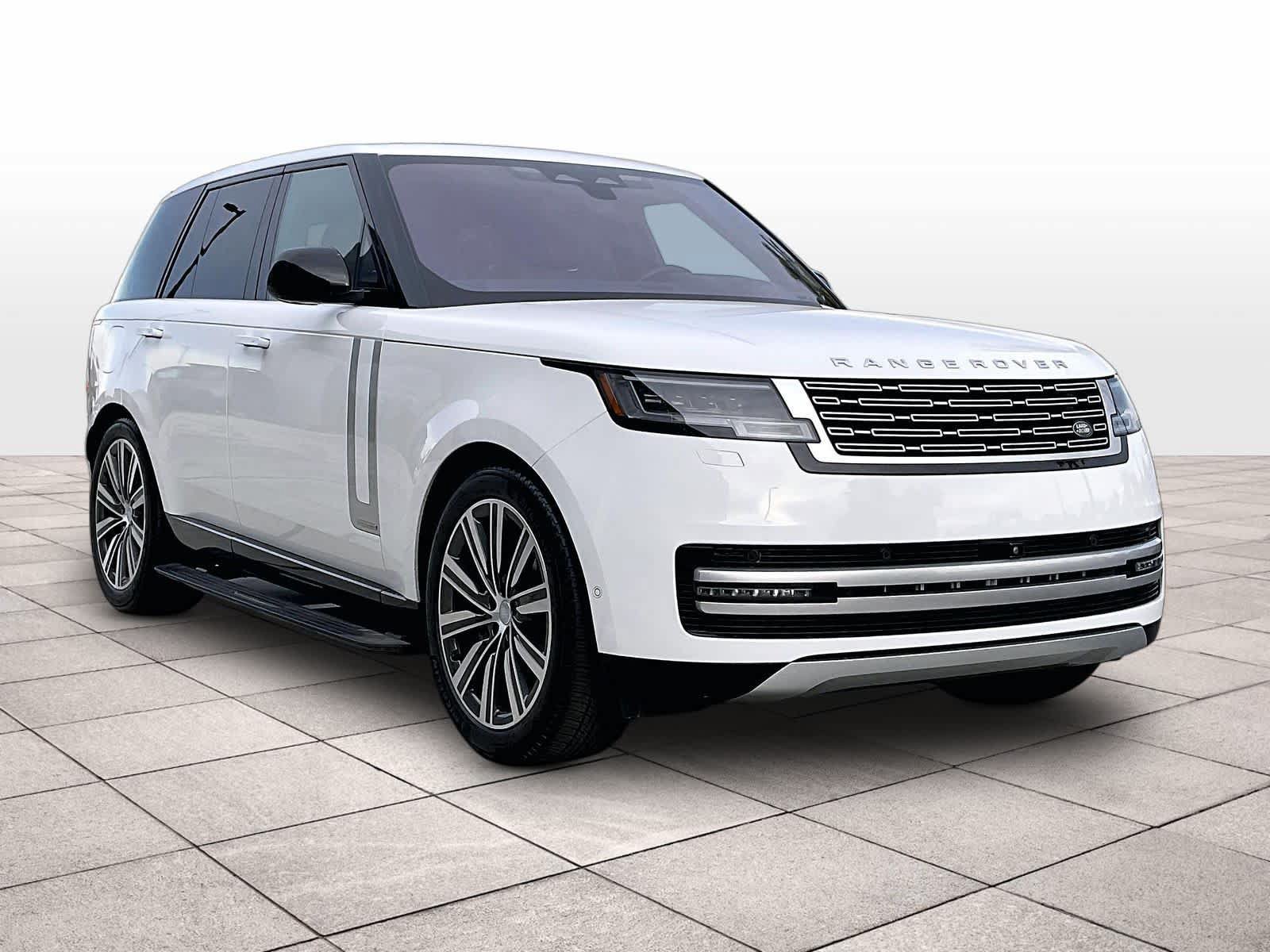 Used 2023 Land Rover Range Rover Autobiography AWD/4WD image 2