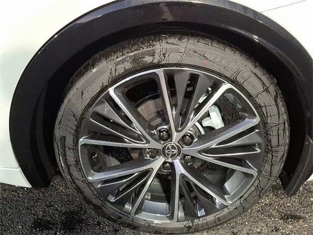 New 2026 Toyota Prius XLE image 6