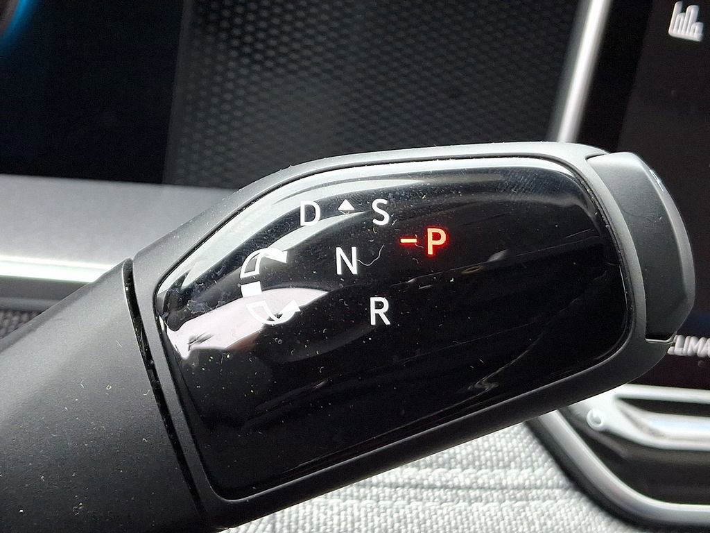 Used 2025 Volkswagen Tiguan S image 20