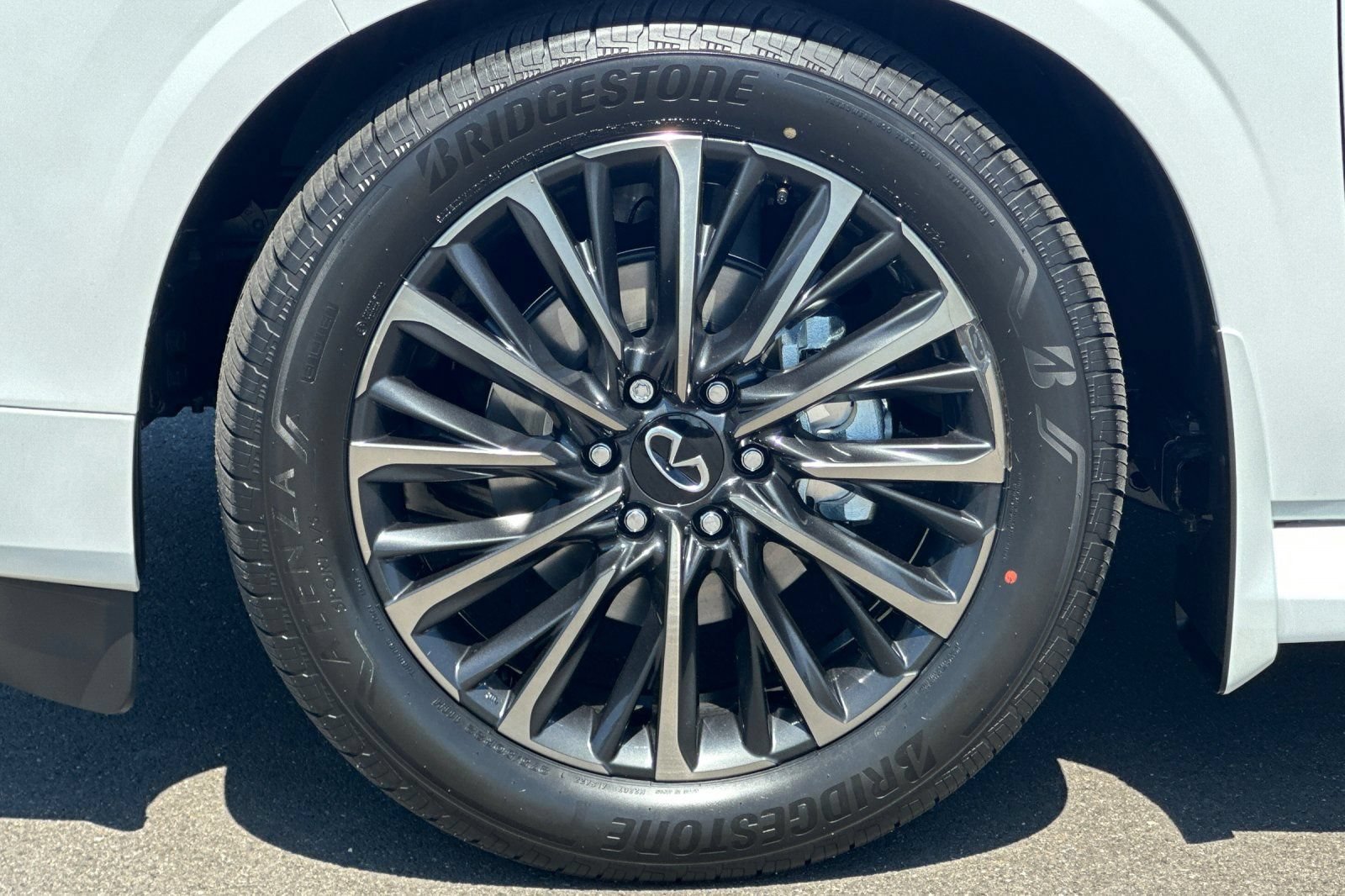 New 2026 INFINITI QX80 Autograph w/ Premium Cargo Package AWD/4WD image 33