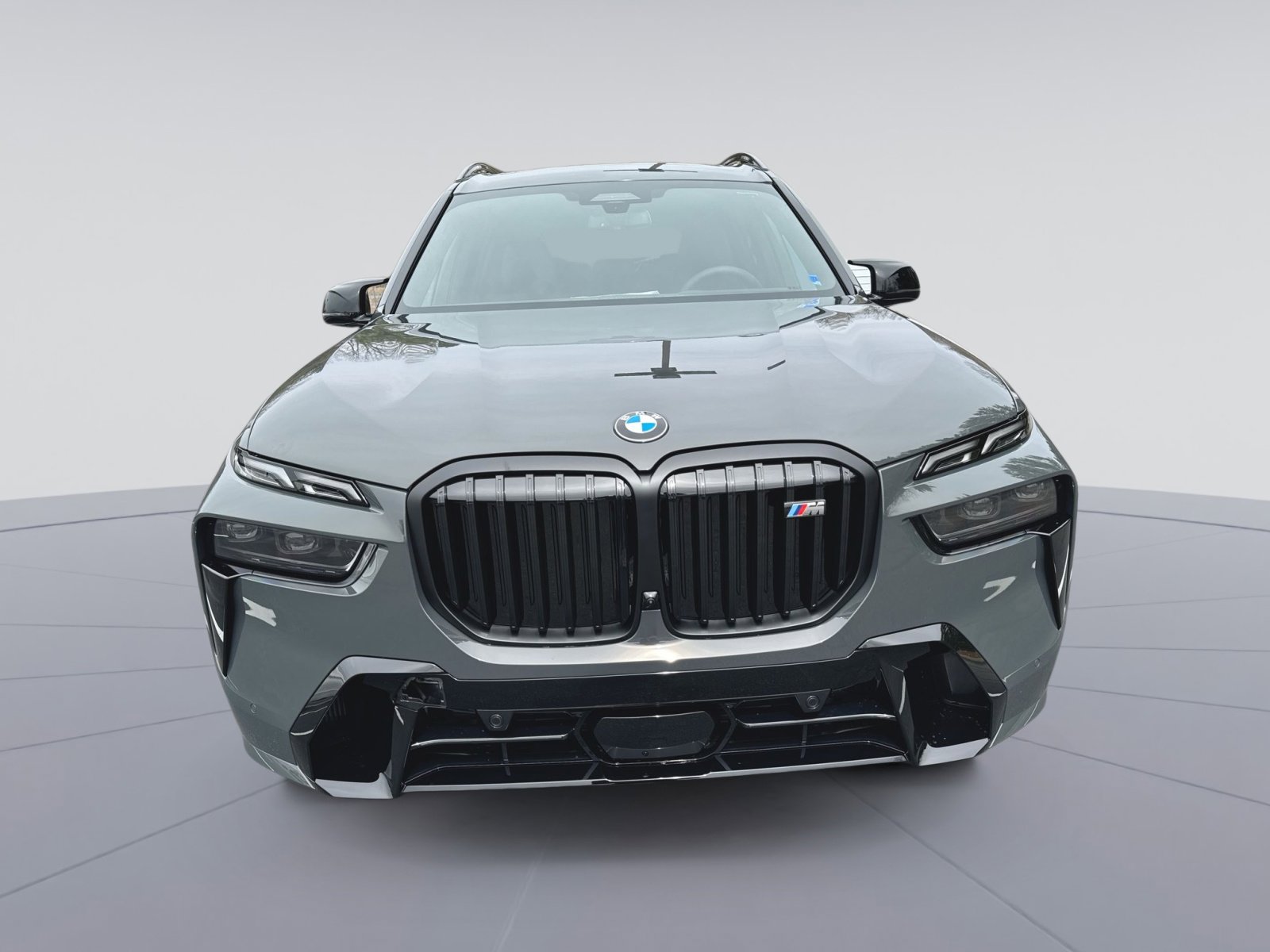 New 2026 BMW X7 M60i image 4