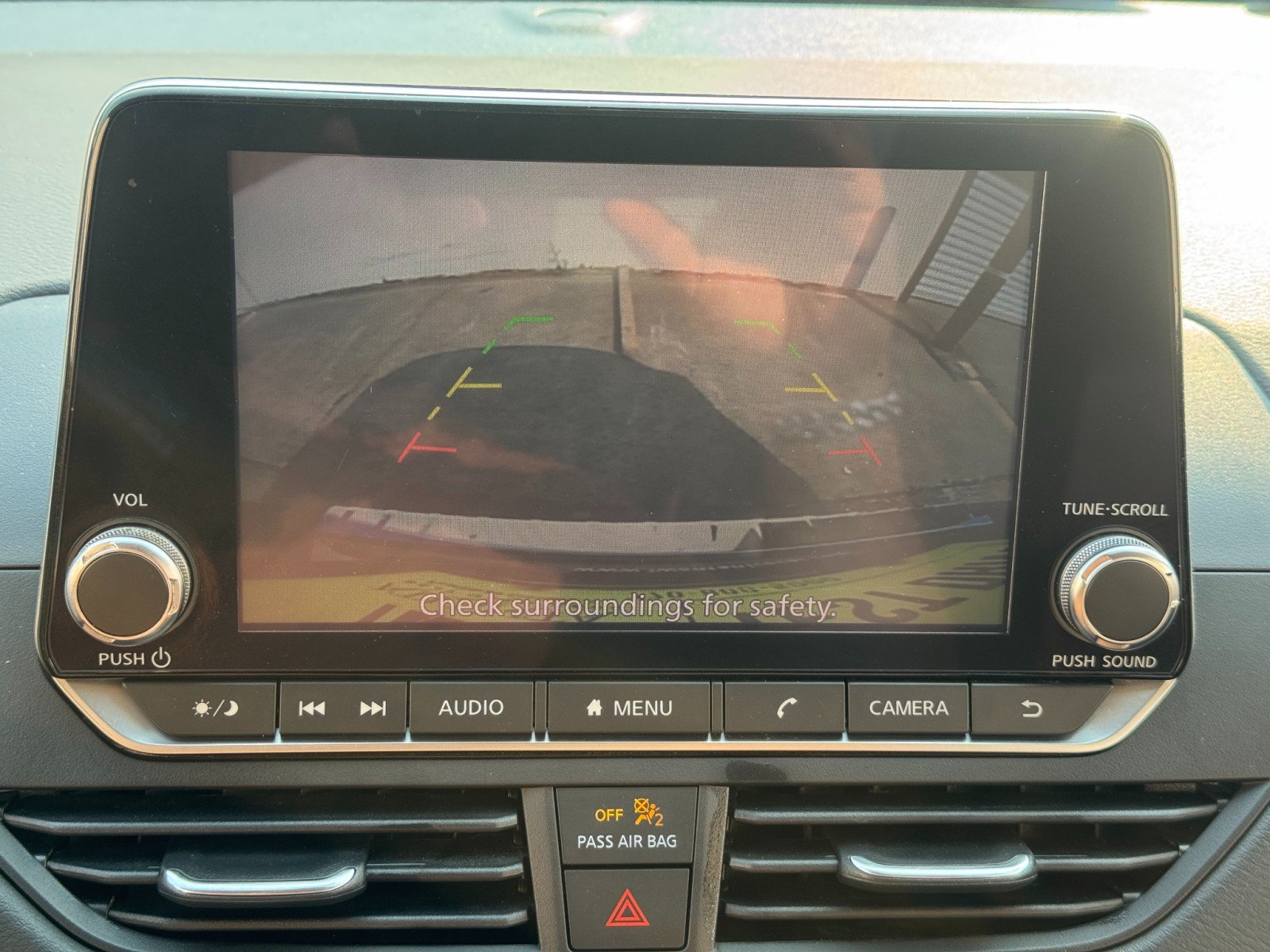 Used 2022 Nissan Altima 2.0 SR FWD image 23