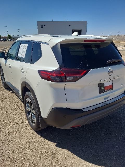 Used 2022 Nissan Rogue SV w/ SV Premium Package FWD image 8