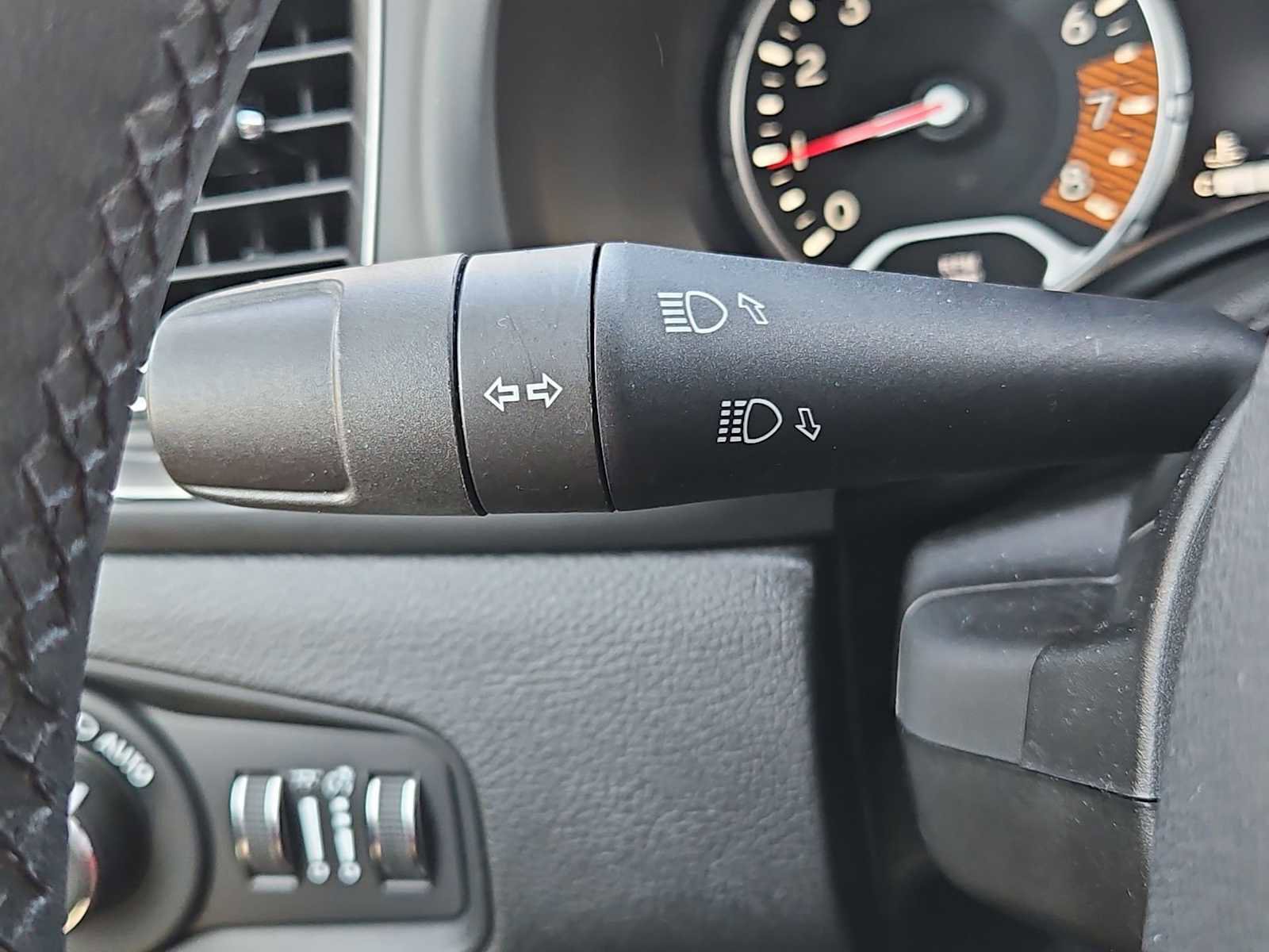 Used 2022 Jeep Renegade Latitude image 40