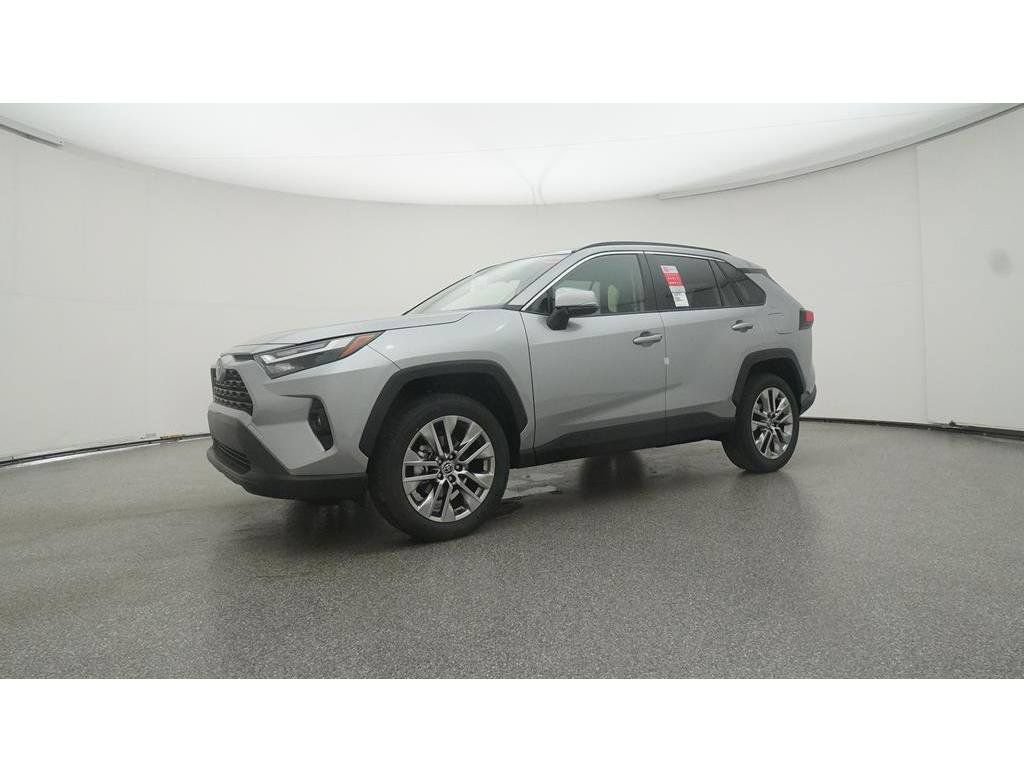 Used 2023 Toyota RAV4 XLE Premium FWD image 23