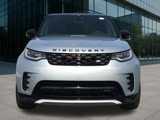 New 2023 Land Rover Discovery HSE R-Dynamic image 8
