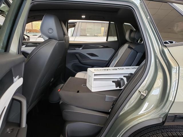 New 2026 Volkswagen Tiguan SE R-Line AWD/4WD image 7