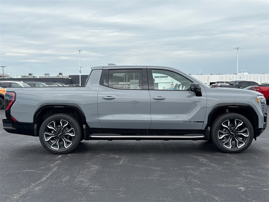 New 2025 GMC Sierra EV Denali image 9