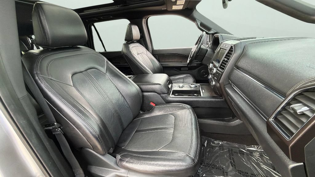 Used 2021 Ford Expedition Max Limited AWD/4WD image 37