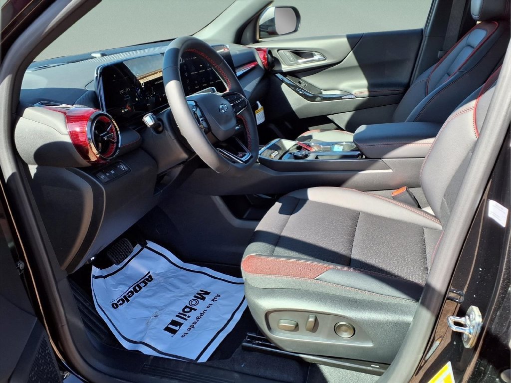 New 2027 Chevrolet Equinox RS FWD image 18