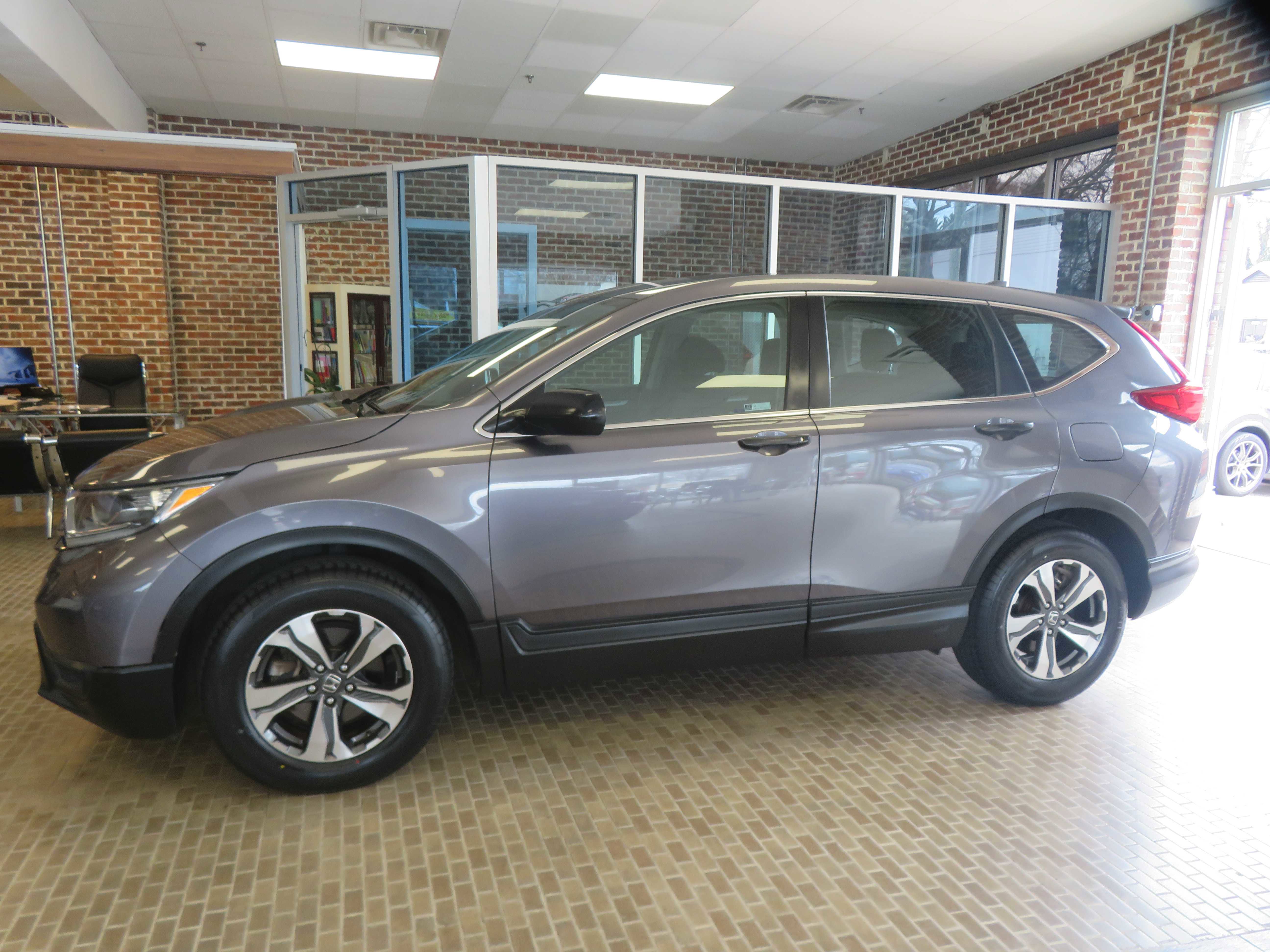 Used 2018 Honda CR-V LX image 68