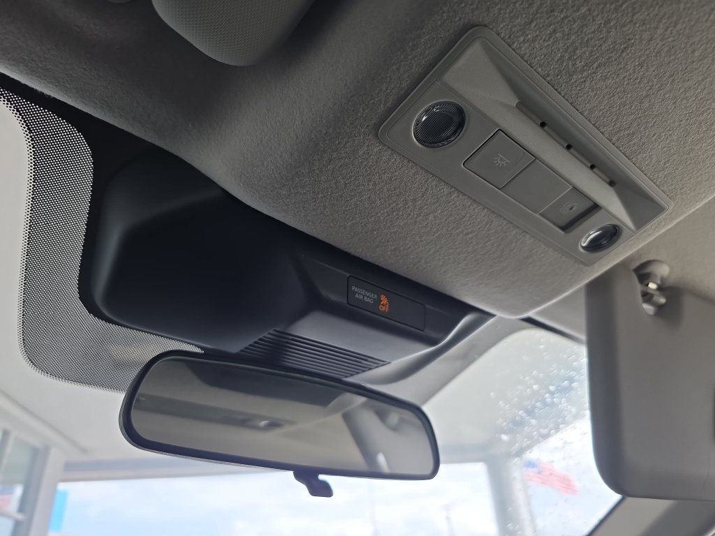 Used 2025 Nissan Kicks SV FWD image 37