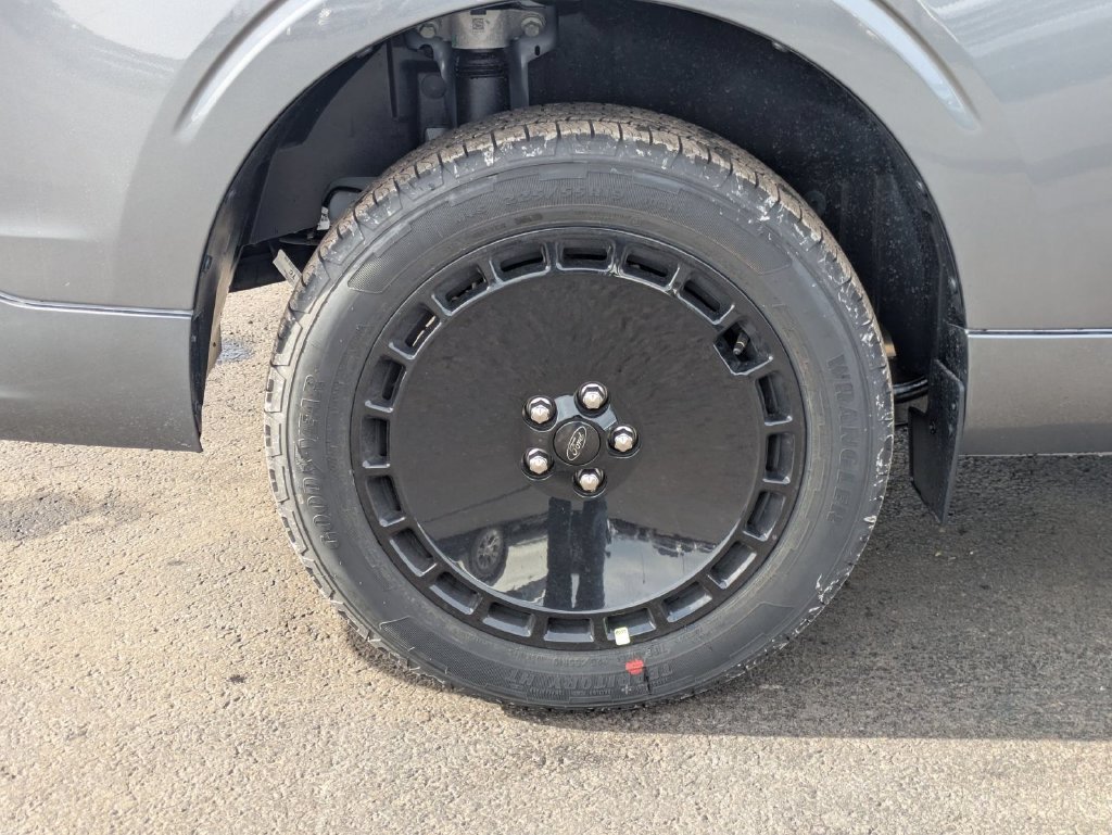 New 2026 Ford Maverick Lobo AWD/4WD image 18