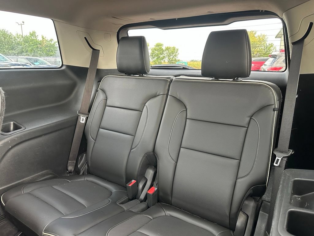 Used 2017 GMC Acadia Denali w/ Technology Package AWD/4WD image 25