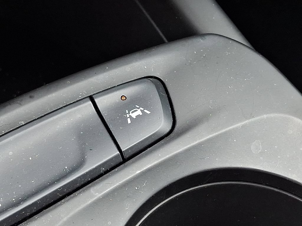 Used 2024 Chevrolet Trax LS FWD image 26
