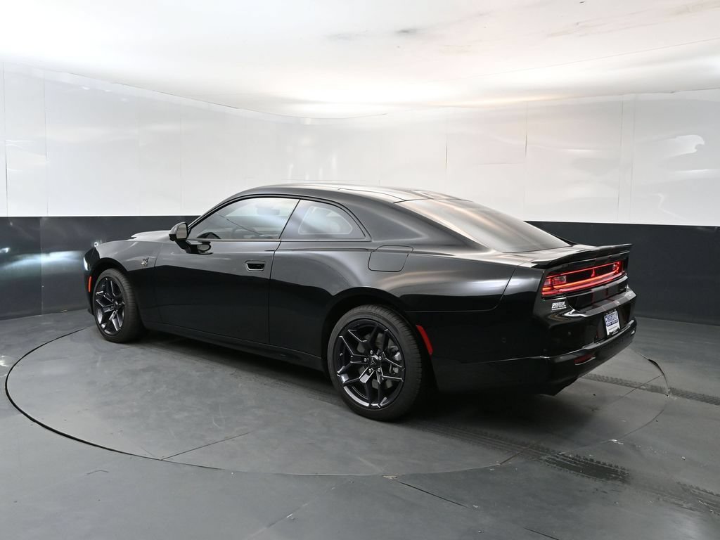 Used 2026 Dodge Charger Scat Pack AWD/4WD image 3