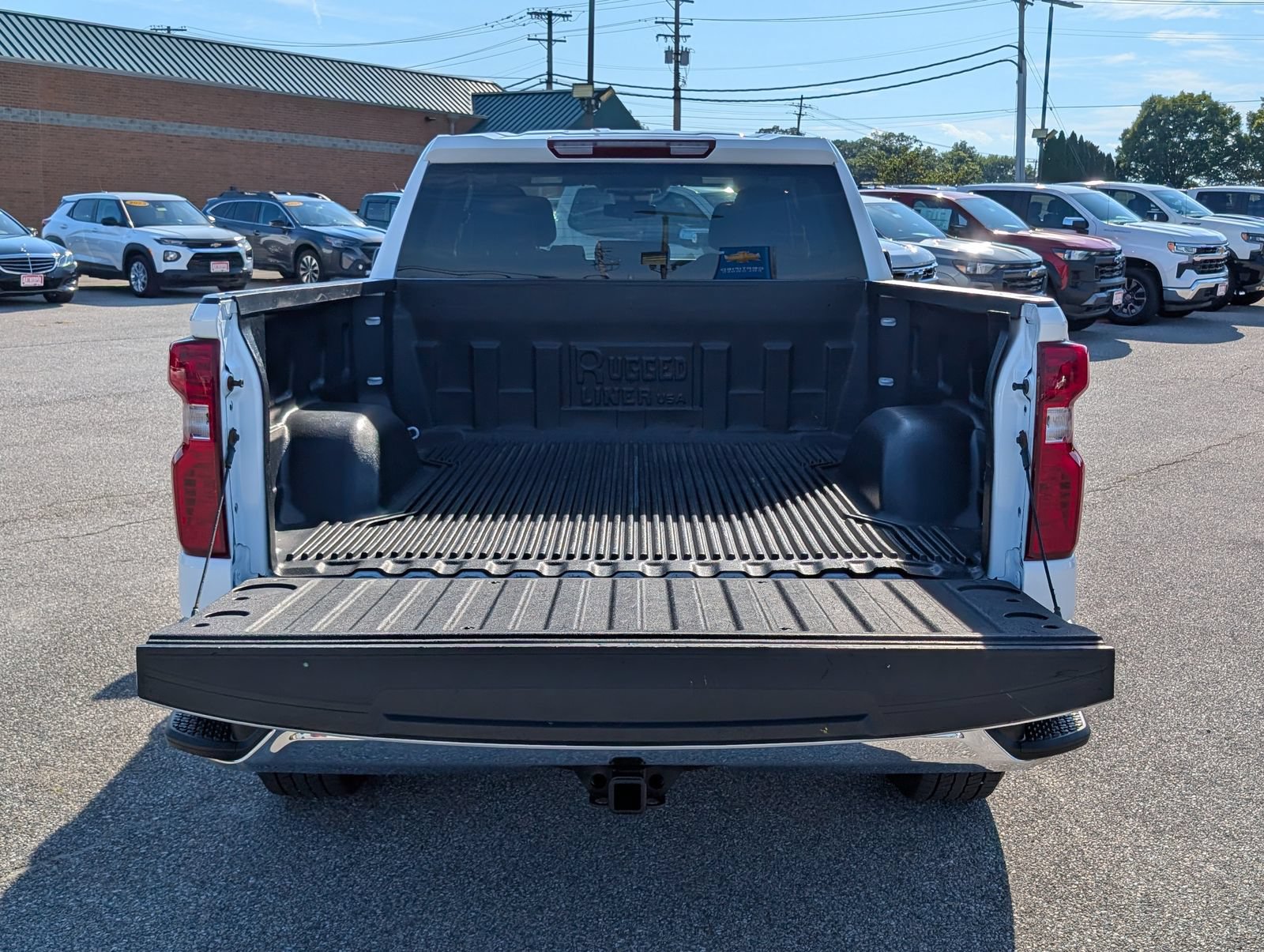 Used 2024 Chevrolet Silverado 1500 LT AWD/4WD image 14