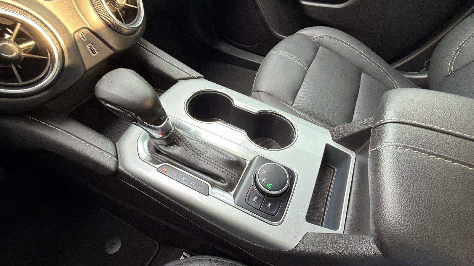 Used 2024 Chevrolet Blazer LT FWD image 30