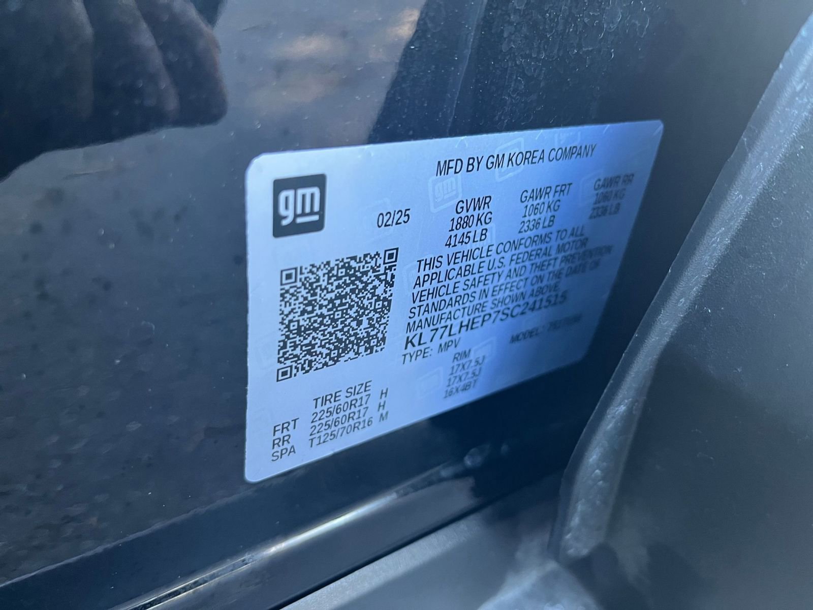 Used 2025 Chevrolet Trax LT w/ LT Convenience Package image 27