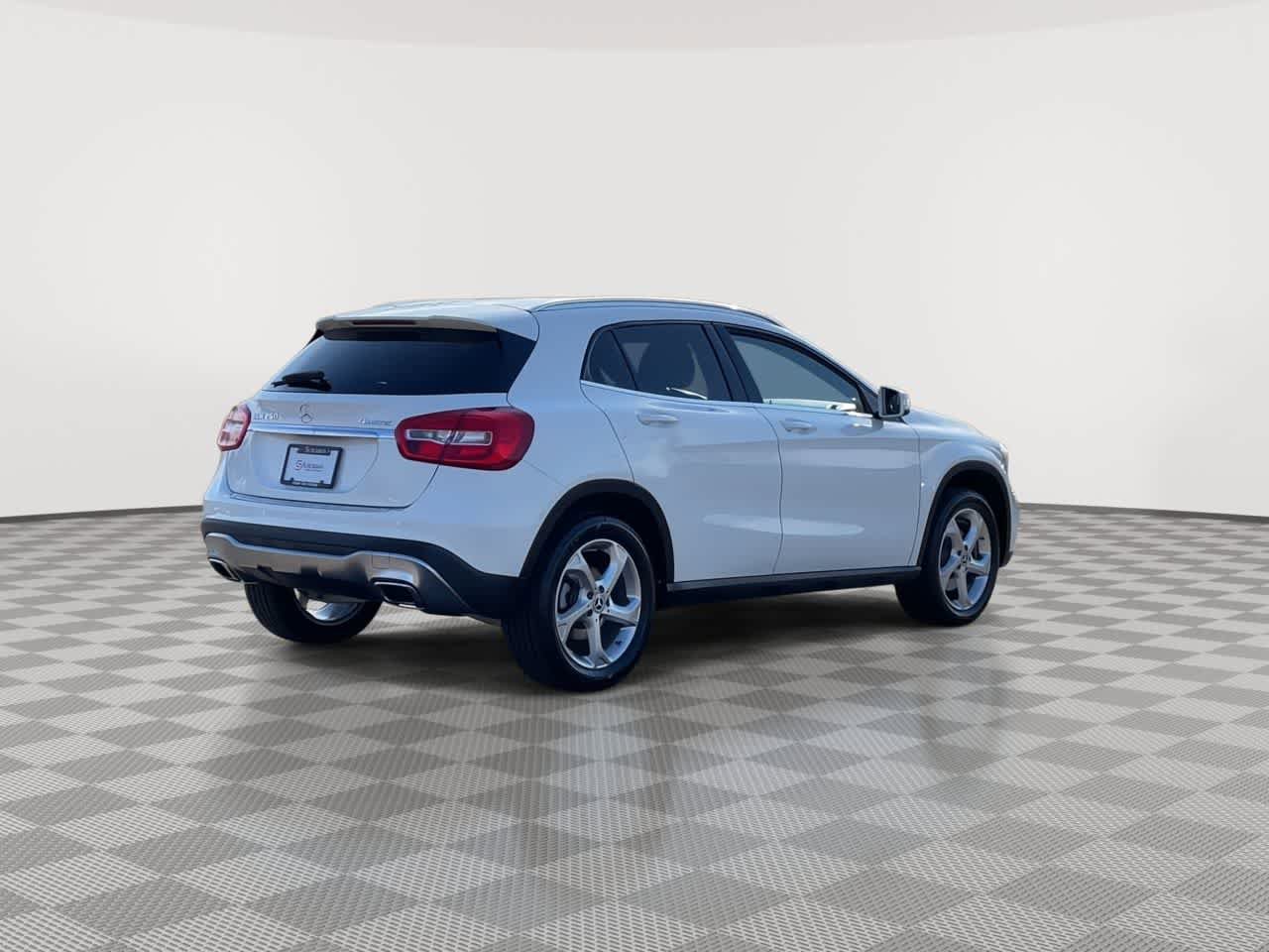 Used 2020 Mercedes-Benz GLA 250 4MATIC image 8