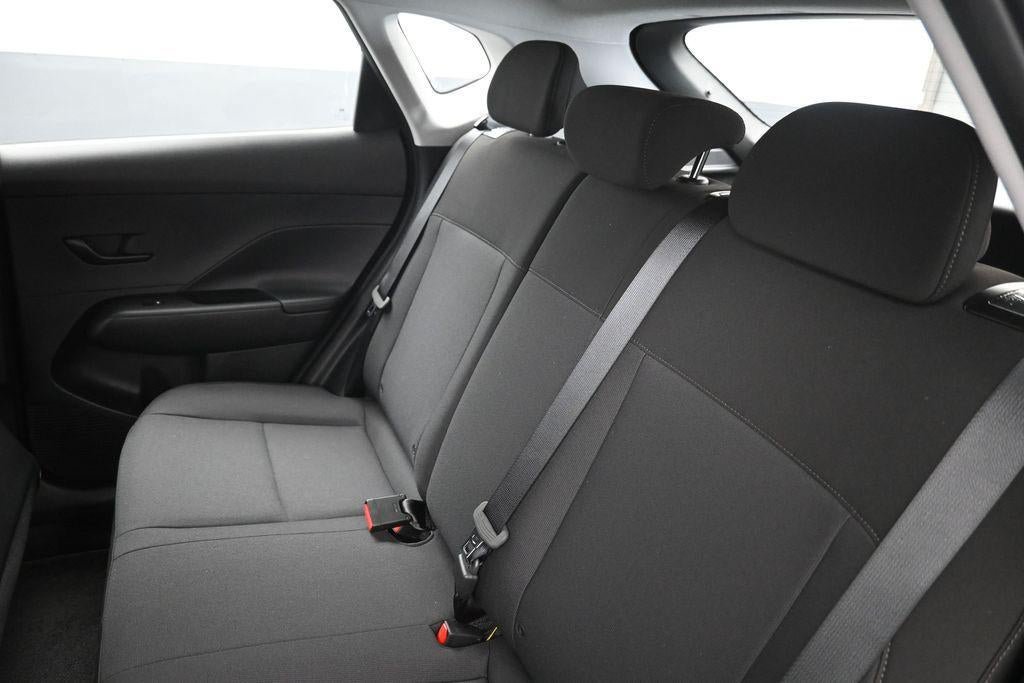 New 2027 Hyundai Kona SE FWD image 25