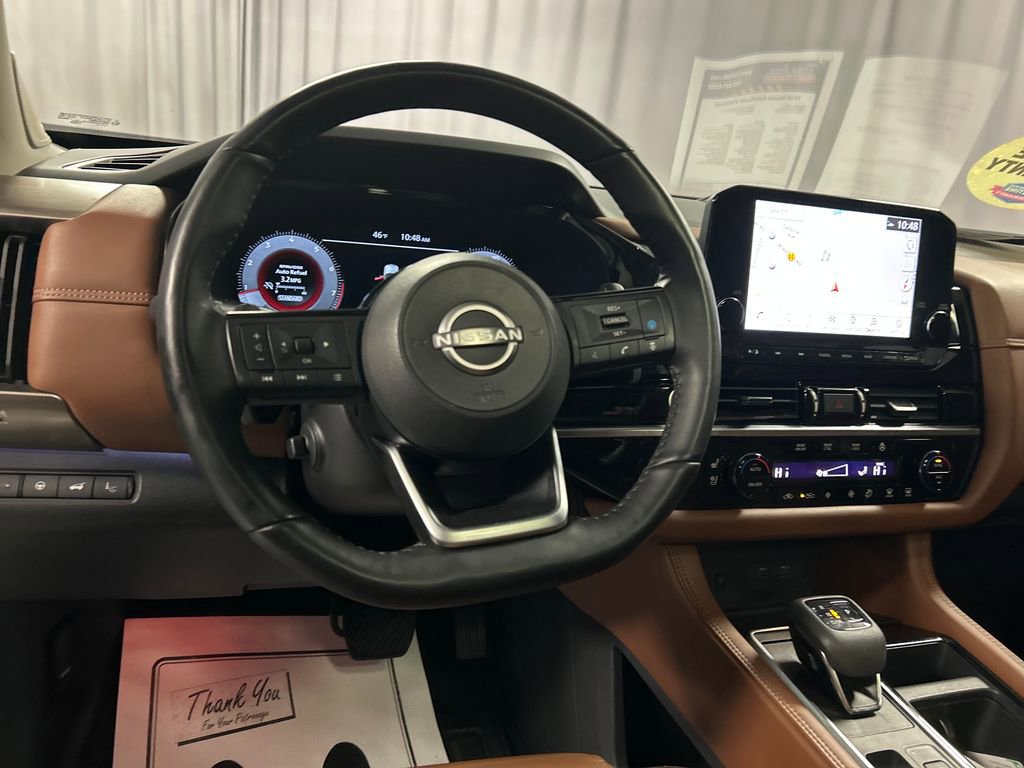 Used 2024 Nissan Pathfinder Platinum w/ Cargo Package image 13