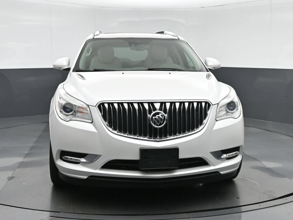 Used 2017 Buick Enclave Leather AWD/4WD image 2