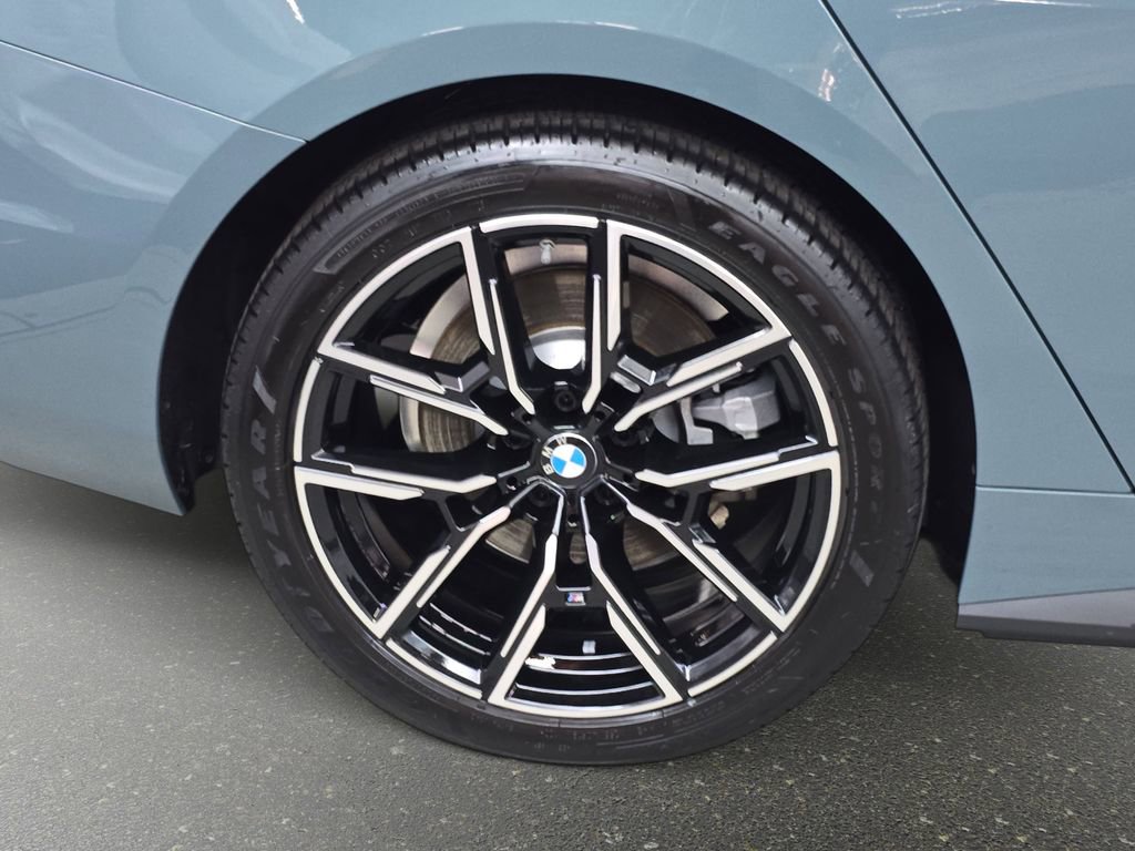 Used 2025 BMW i4 xDrive40i w/ M Sport Package image 35