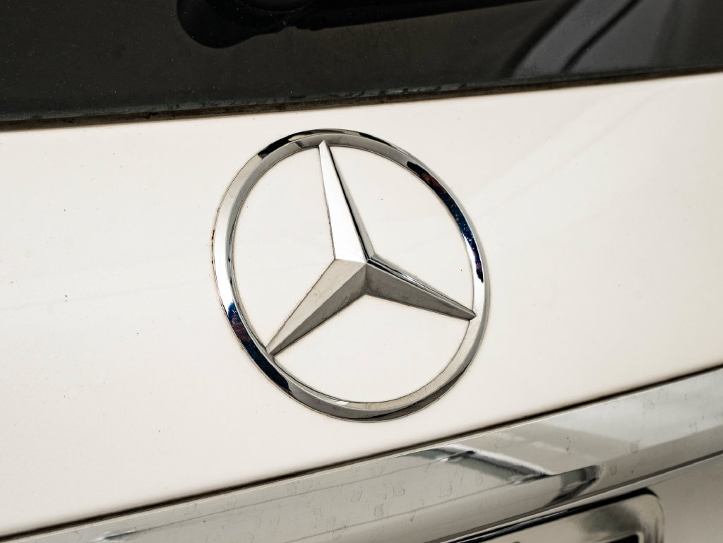 Used 2018 Mercedes-Benz E 400 4MATIC Wagon image 18