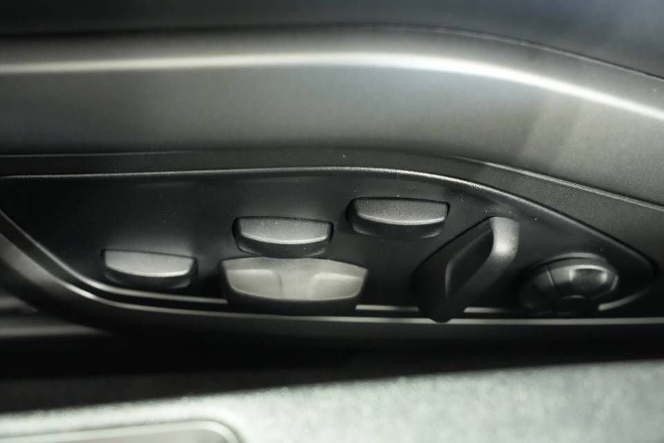 Certified 2026 Porsche 911 Carrera image 34