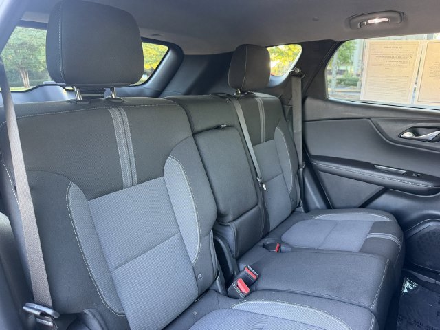 Used 2025 Chevrolet Blazer LT FWD image 26