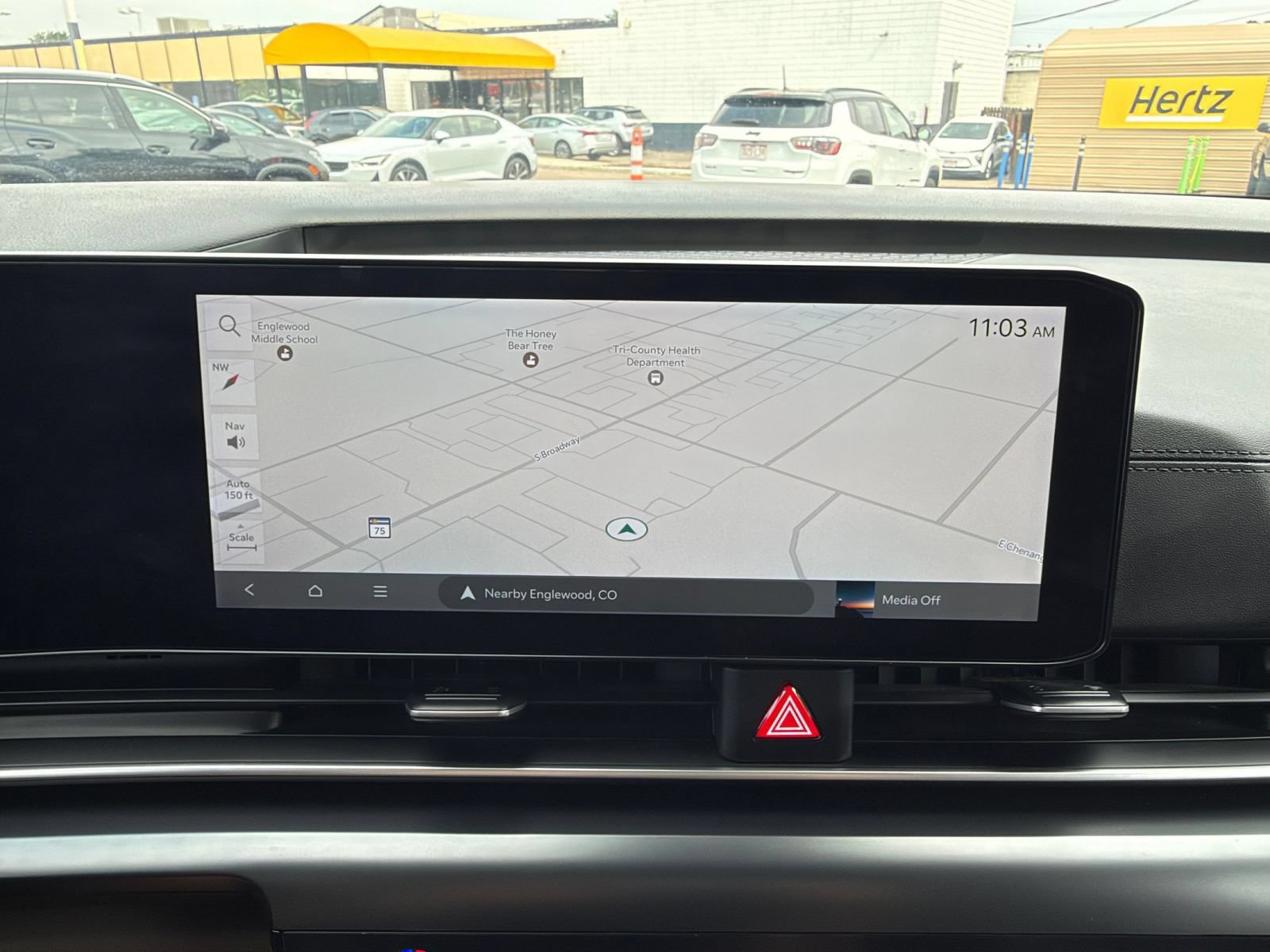 Used 2026 Kia Carnival FWD image 16