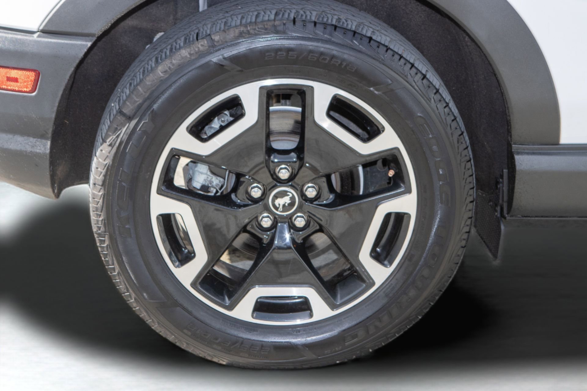 Used 2021 Ford Bronco Sport Outer Banks w/ Outer Banks Package (96D) image 36