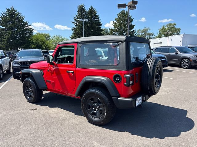 Used 2025 Jeep Wrangler Sport AWD/4WD image 4