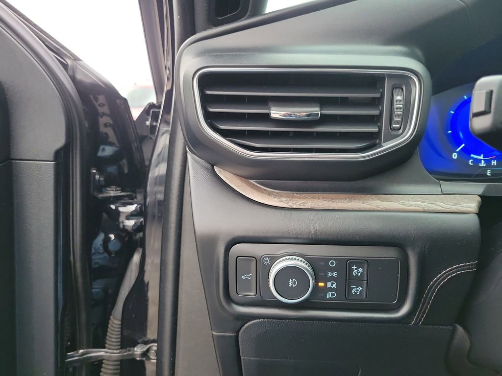 Certified 2020 Ford Explorer Platinum image 21