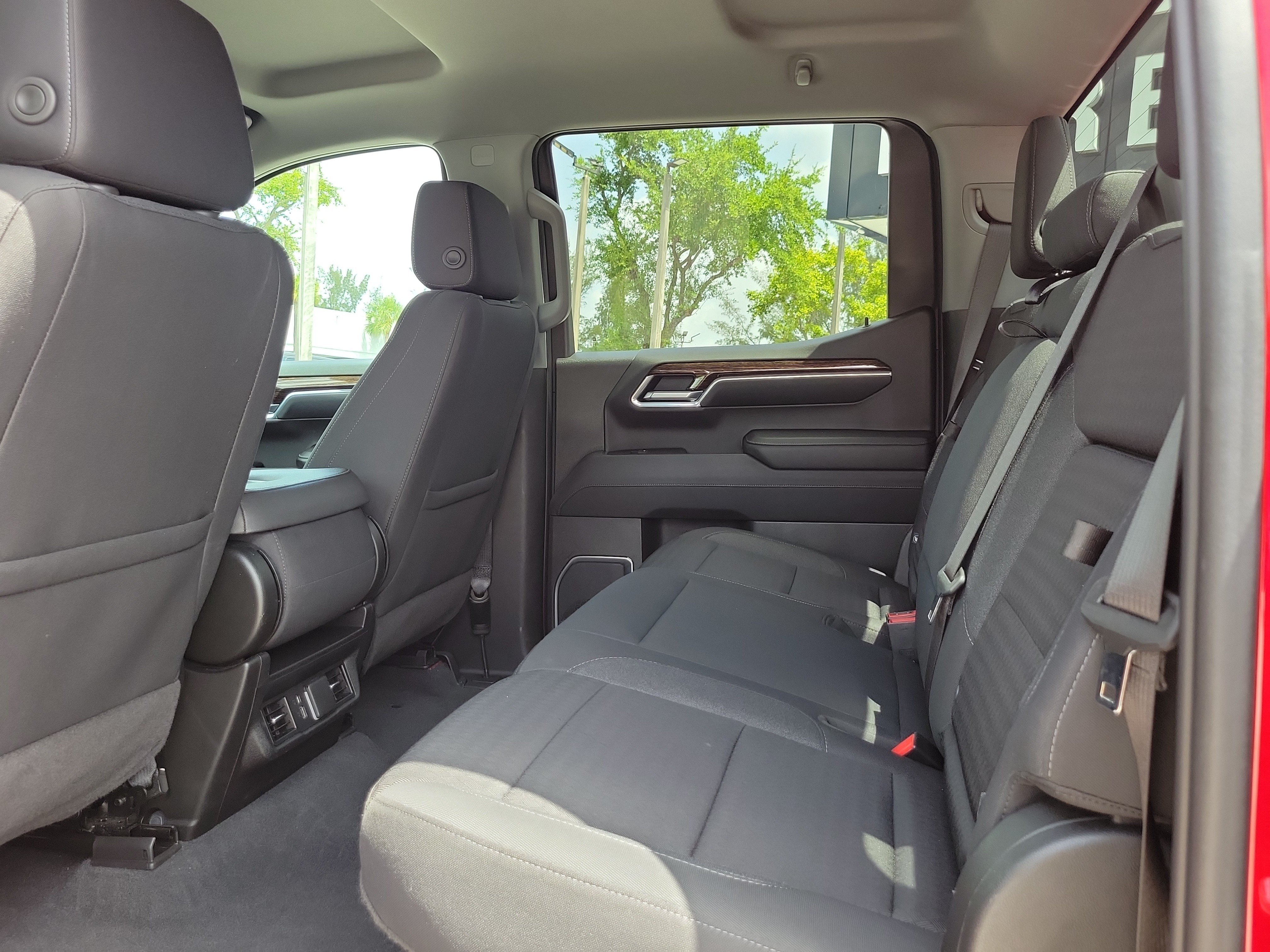 Used 2023 GMC Sierra 1500 Elevation RWD image 13