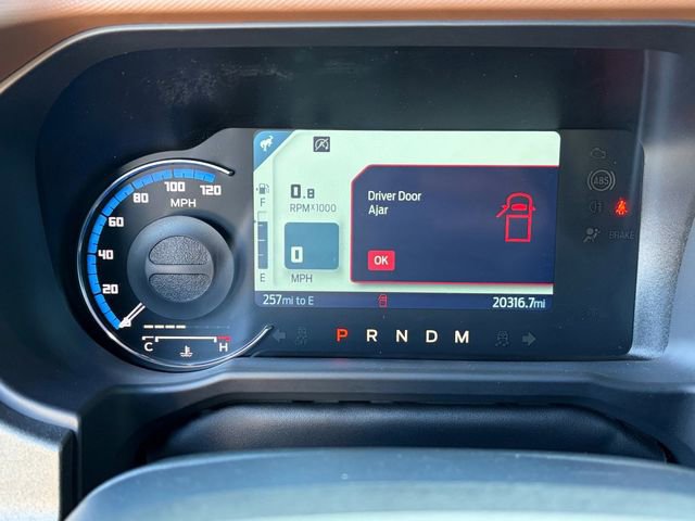 Used 2024 Ford Bronco Outer Banks image 9