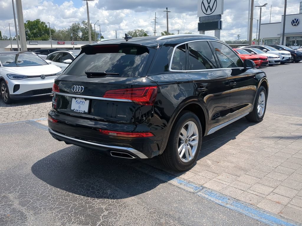 Used 2023 Audi Q5 2.0T Premium w/ Convenience Package AWD/4WD image 4