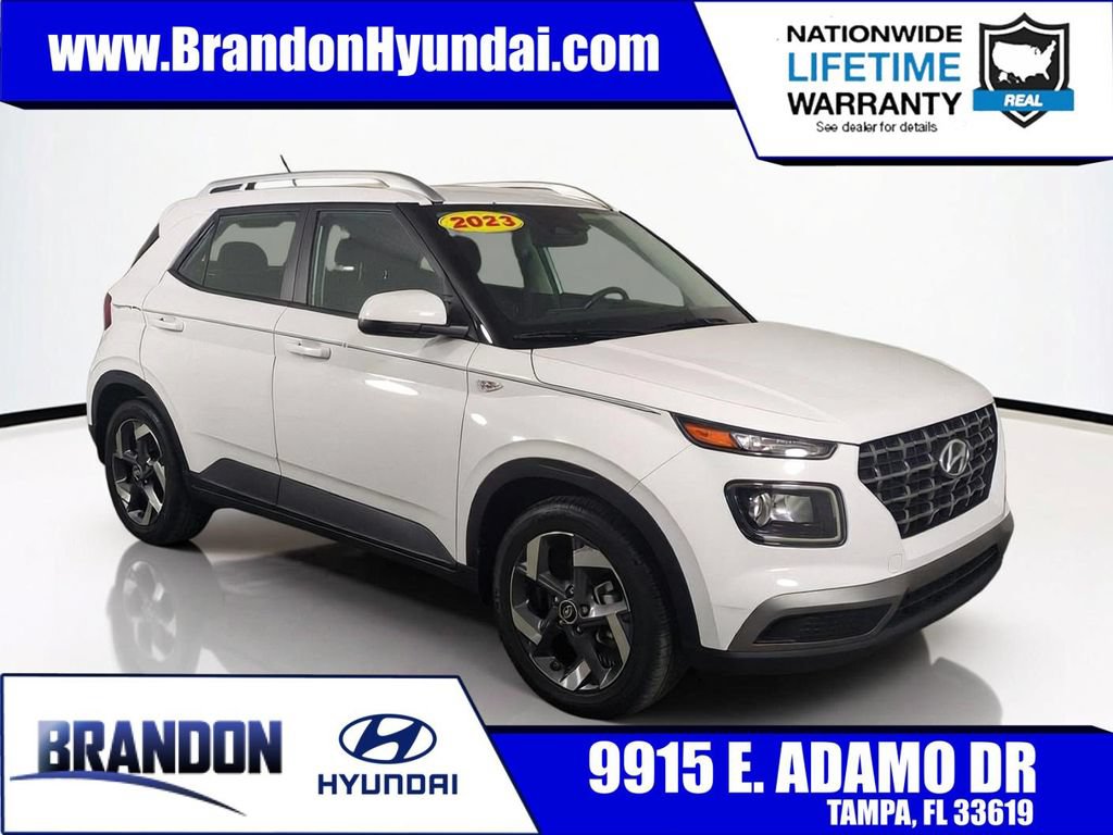 Used 2023 Hyundai Venue SEL FWD image 1
