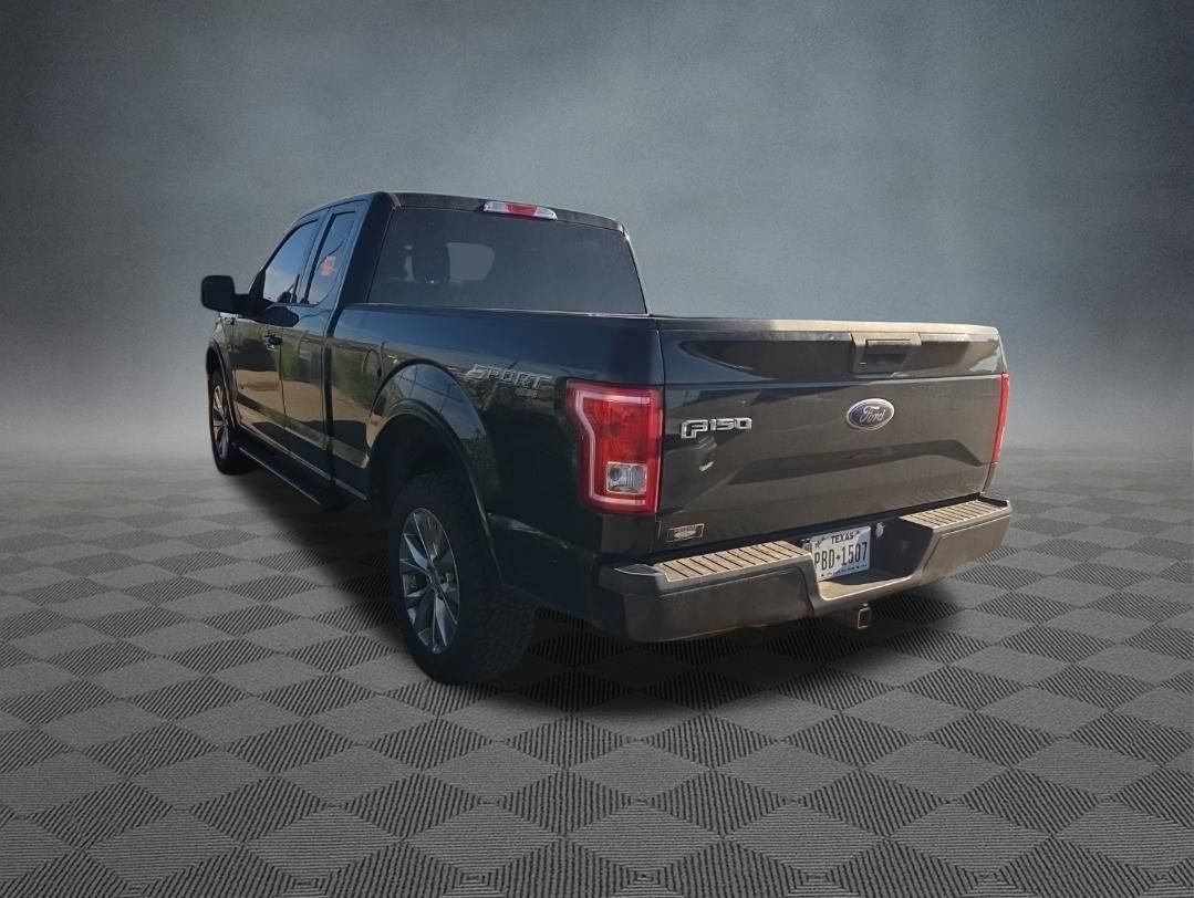Used 2016 Ford F150 XLT w/ Equipment Group 301A Mid AWD/4WD image 4